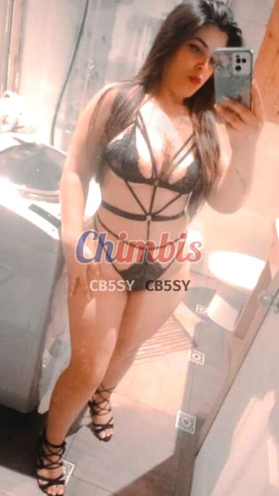 Roxy, escort en Pucón
