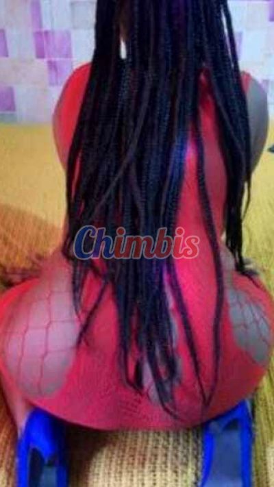 Emely, puta en Valdivia