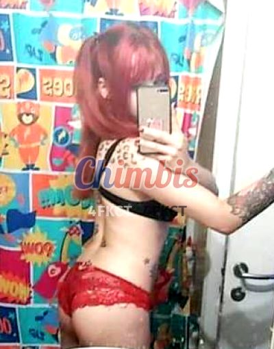 Azuu, Travesti en Santiago