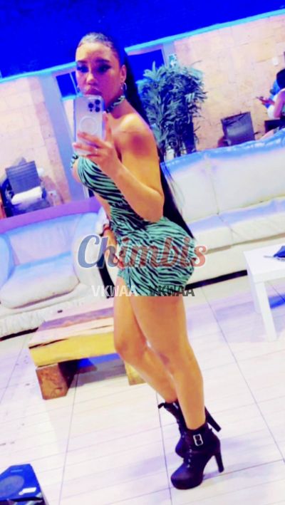 Nathasha, mujer que hace videollamadas y sexting