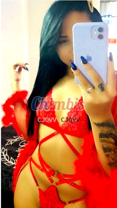 Yiyi, escort en Vallenar