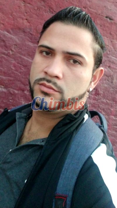 Yusefpeneloco, hombre en Santiago