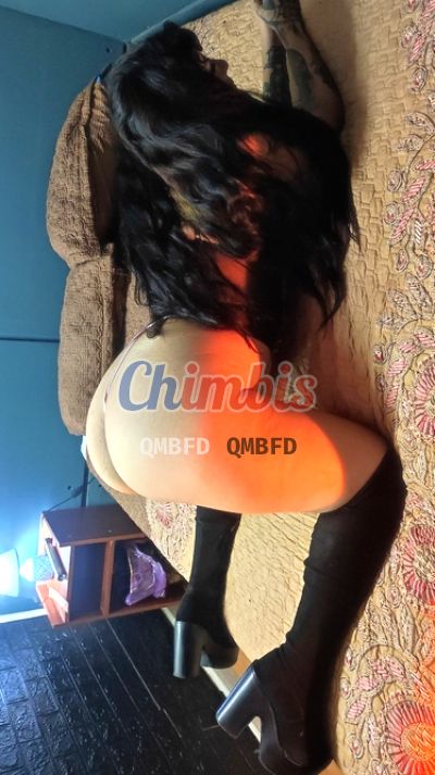 Claudia Bavells, puta en Iquique