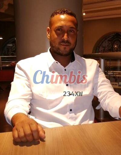 Eliecer Espinoza, hombre en Santiago