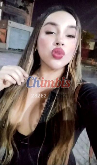 Madisson, transexual en Metro Santa Isabel (Santiago)