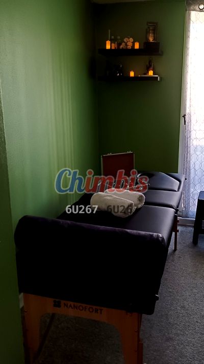 Miss Cassie, travesti que da masajes eróticos en Metro Ecuador (Santiago)
