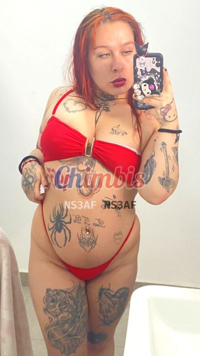 Nasty Bitch, mujer que hace videollamadas y sexting