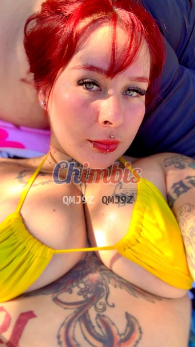 Nasty Bitch, mujer que hace videollamadas y sexting