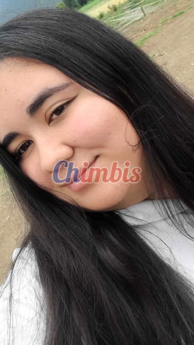 Vicki, mujer que hace videollamadas y sexting