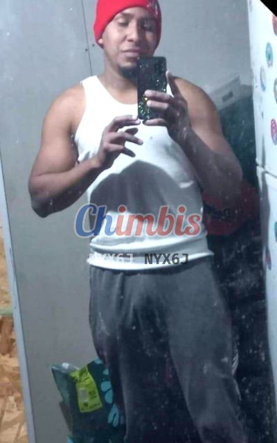Moreno, hombre en Metro Santa Ana (Santiago)