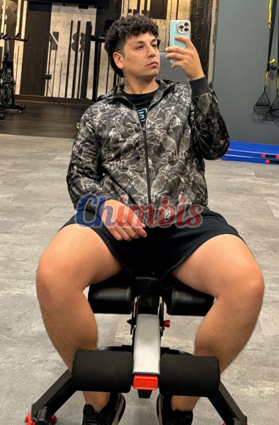 Ivan 940382859, Hombre que da masajes eróticos en Santiago