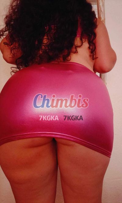 Lolita, mujer que hace videollamadas y sexting