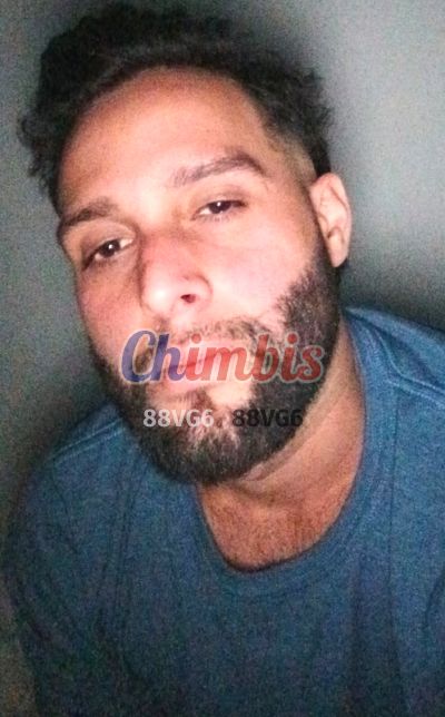 Fareck, hombre en Valparaíso