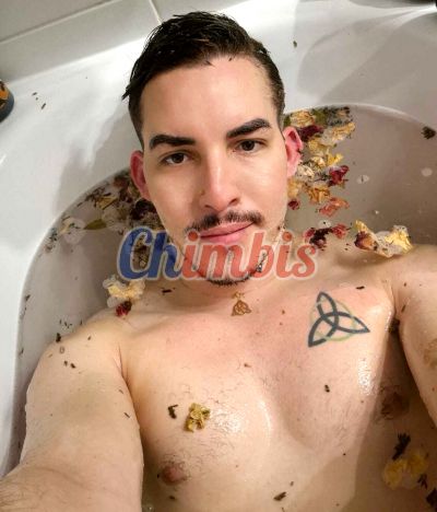 ALEXANDER TIZZIANO 923786689, hombre en Metro Santa Ana (Santiago)