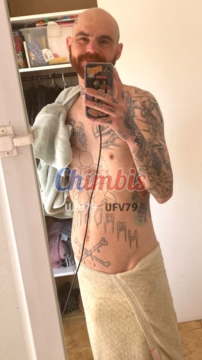 Max, hombre en Santiago