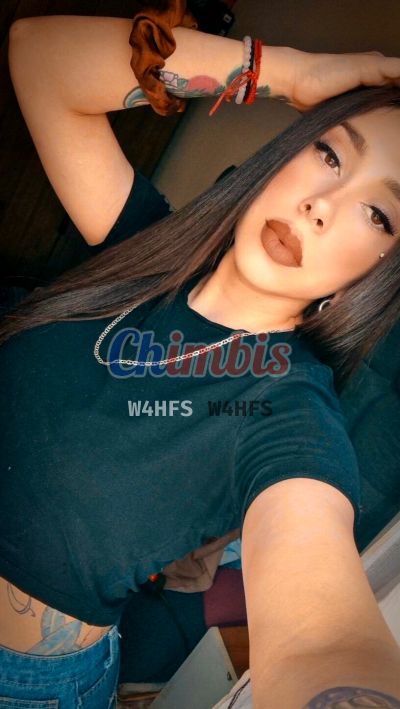 Mila, mujer que hace videollamadas y sexting