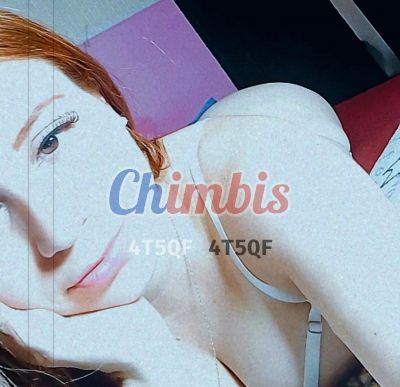 Kelly Valentina, mujer que hace videollamadas y sexting