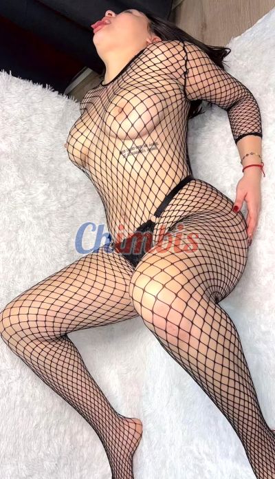 Nataly 991575822, puta en Metro Santa Isabel (Santiago)