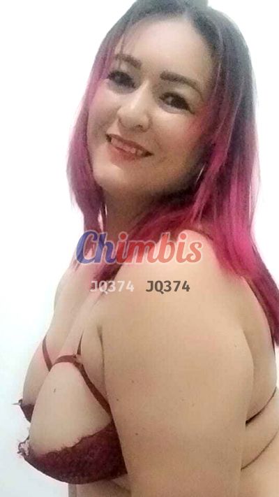 Mariam, mujer que hace videollamadas y sexting