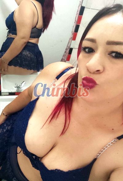 Mariam, mujer que hace videollamadas y sexting