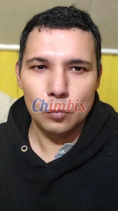 Gato, hombre en Concepción