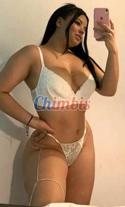 Laura 979442842, puta en San Fernando