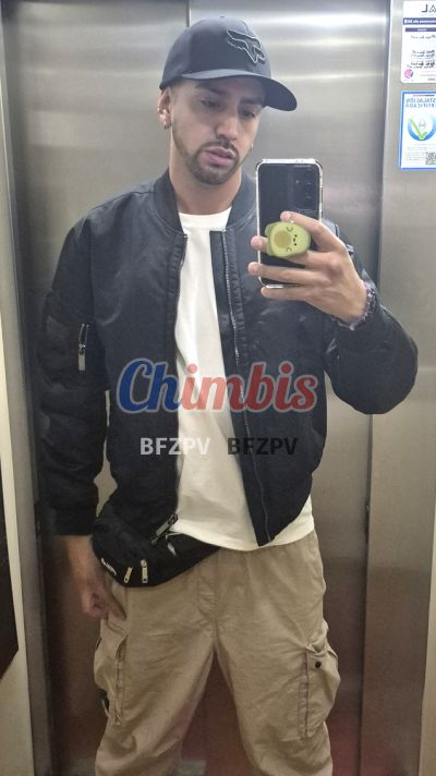 Jim, hombre que da masajes eróticos en Santiago