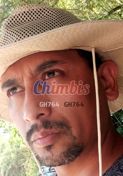 Miky, hombre en Santiago