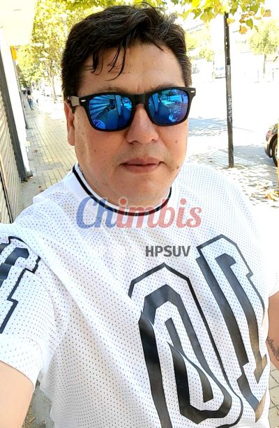 Gatito, hombre en Santiago