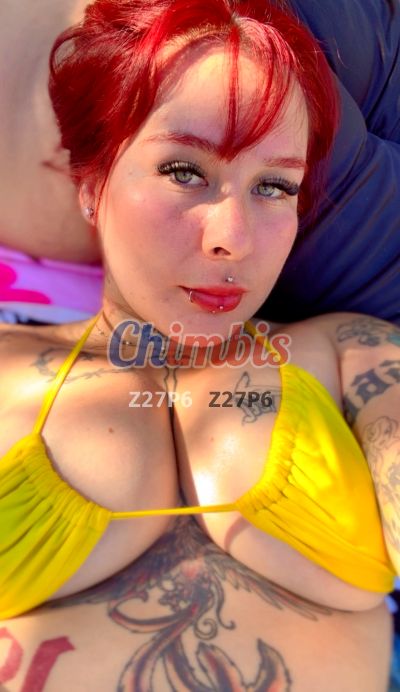 Nasty Bitch, mujer que hace videollamadas y sexting