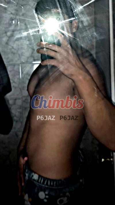 Mnigth 927907574, hombre que hace videollamadas y sexting