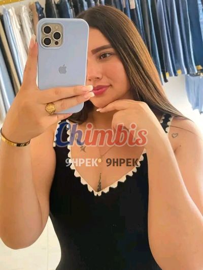 Camila, puta en Las Condes (Santiago)