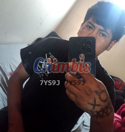 Akiles 945804829, hombre en Iquique