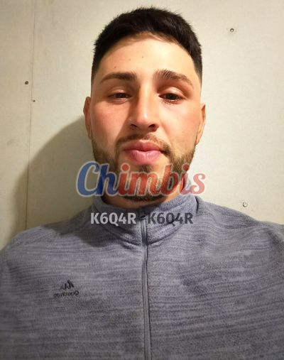 Alexx 976226265, hombre en Villarrica