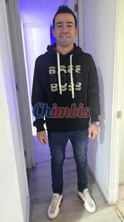 Andres 920012633, hombre que hace videollamadas y sexting